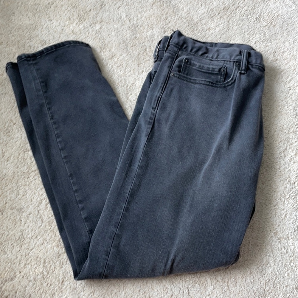 Gap 1969 slim straight soft jeans in black